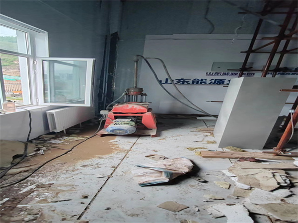 南郑地基基础下沉墙体裂缝加固注浆顶升施工